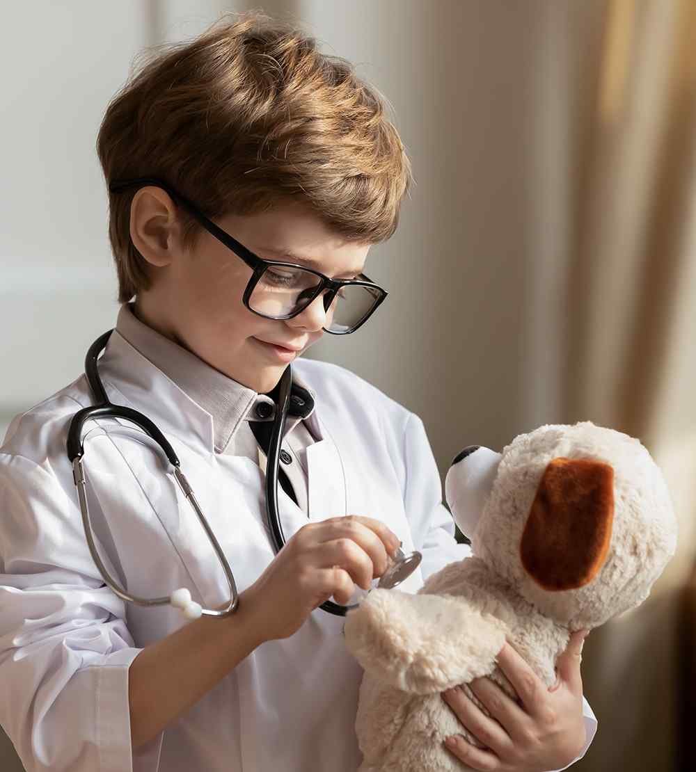 https://clinoraclinic.ghayatltd.com/wp-content/uploads/2022/09/inner_image_01_about.jpg